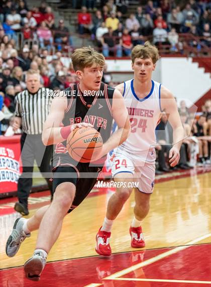 Thumbnail 2 in Brownstown Central vs. Linton-Stockton (IHSAA 2A Semi-state Final) photogallery.
