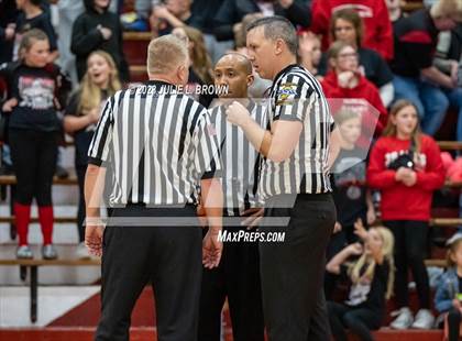 Thumbnail 1 in Brownstown Central vs. Linton-Stockton (IHSAA 2A Semi-state Final) photogallery.