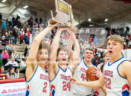 Thumbnail 2 in Brownstown Central vs. Linton-Stockton (IHSAA 2A Semi-state Final) photogallery.