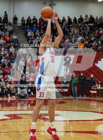 Thumbnail 1 in Brownstown Central vs. Linton-Stockton (IHSAA 2A Semi-state Final) photogallery.