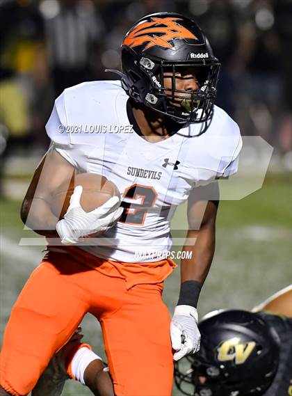 Thumbnail 2 in Apple Valley @ Citrus Valley (CIF SS DIV 3 Playoff) photogallery.