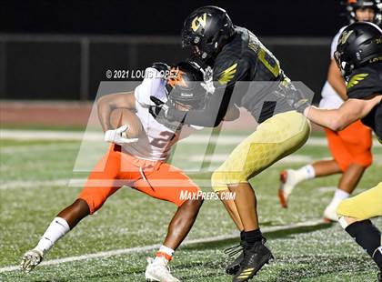 Thumbnail 3 in Apple Valley @ Citrus Valley (CIF SS DIV 3 Playoff) photogallery.