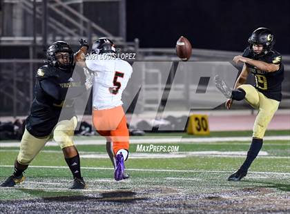 Thumbnail 2 in Apple Valley @ Citrus Valley (CIF SS DIV 3 Playoff) photogallery.