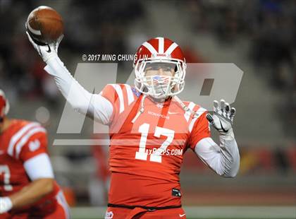 Thumbnail 3 in Mater Dei vs. Bergen Catholic (Brothers in Arms Classic) photogallery.