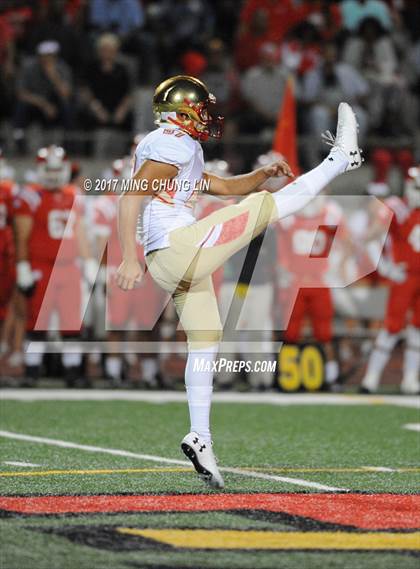 Thumbnail 3 in Mater Dei vs. Bergen Catholic (Brothers in Arms Classic) photogallery.