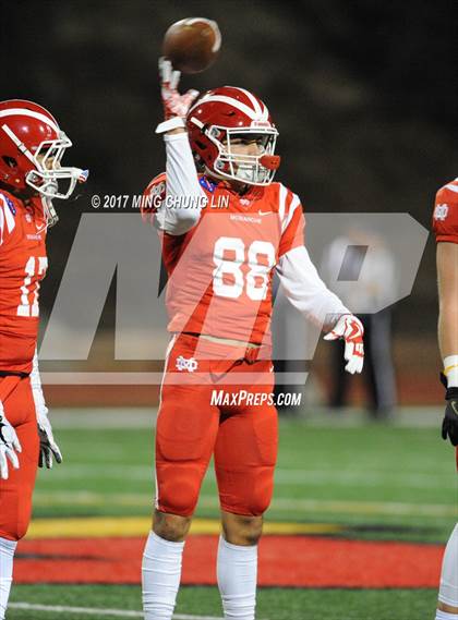 Thumbnail 3 in Mater Dei vs. Bergen Catholic (Brothers in Arms Classic) photogallery.