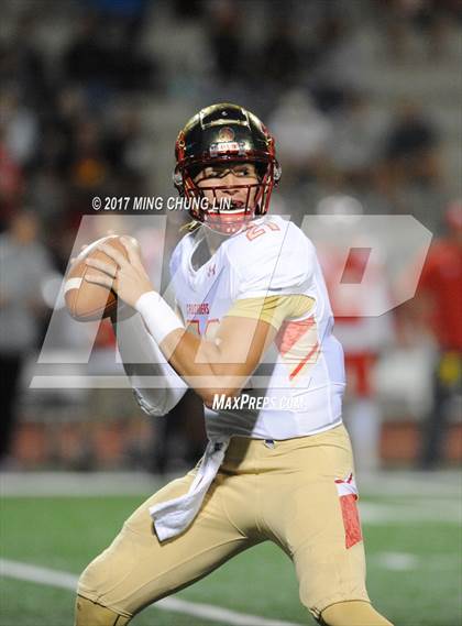 Thumbnail 3 in Mater Dei vs. Bergen Catholic (Brothers in Arms Classic) photogallery.