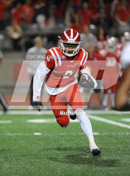 Thumbnail 3 in Mater Dei vs. Bergen Catholic (Brothers in Arms Classic) photogallery.