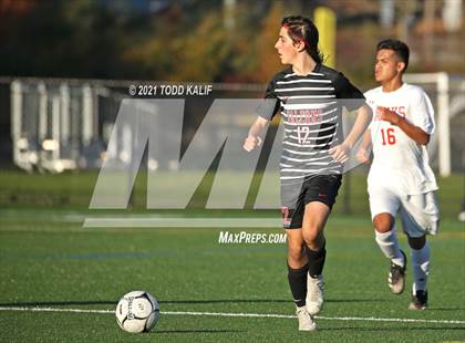 Thumbnail 3 in University vs Fitch (CIAC Class L First Round) photogallery.