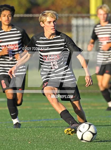 Thumbnail 3 in University vs Fitch (CIAC Class L First Round) photogallery.