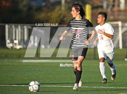 Thumbnail 1 in University vs Fitch (CIAC Class L First Round) photogallery.