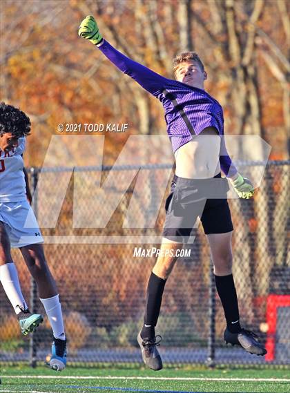 Thumbnail 1 in University vs Fitch (CIAC Class L First Round) photogallery.