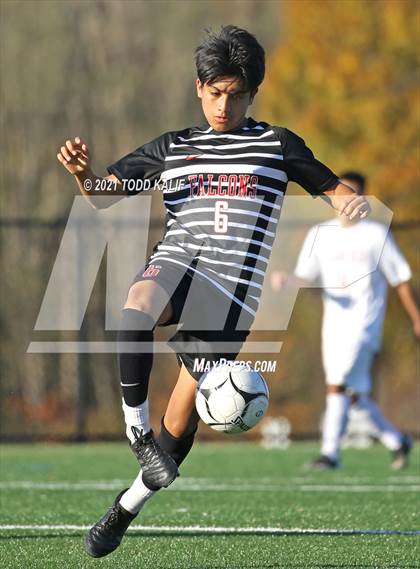 Thumbnail 2 in University vs Fitch (CIAC Class L First Round) photogallery.