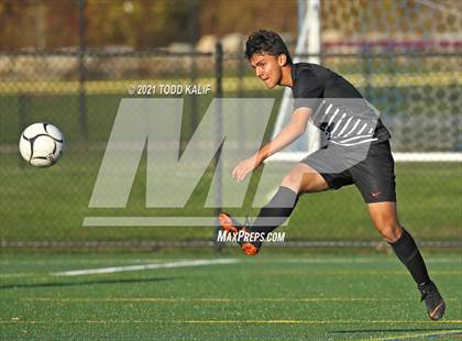 Thumbnail 1 in University vs Fitch (CIAC Class L First Round) photogallery.