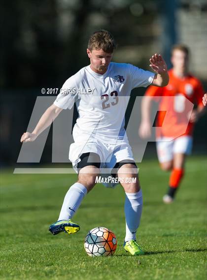 Thumbnail 2 in Sullivan Central @ Dobyns-Bennett photogallery.
