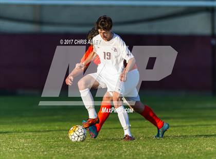 Thumbnail 3 in Sullivan Central @ Dobyns-Bennett photogallery.