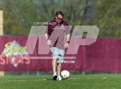 Thumbnail 1 in Sullivan Central @ Dobyns-Bennett photogallery.