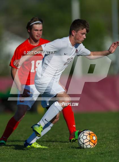 Thumbnail 2 in Sullivan Central @ Dobyns-Bennett photogallery.