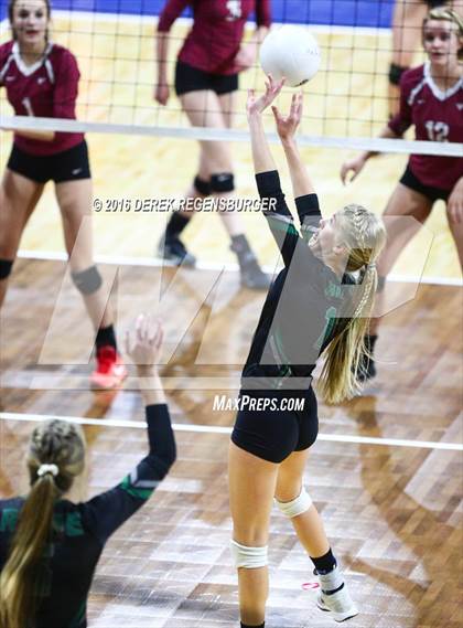 Thumbnail 1 in Fossil Ridge vs Chatfield (CHSAA 5A Semifinal Playoff) photogallery.