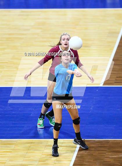 Thumbnail 3 in Fossil Ridge vs Chatfield (CHSAA 5A Semifinal Playoff) photogallery.