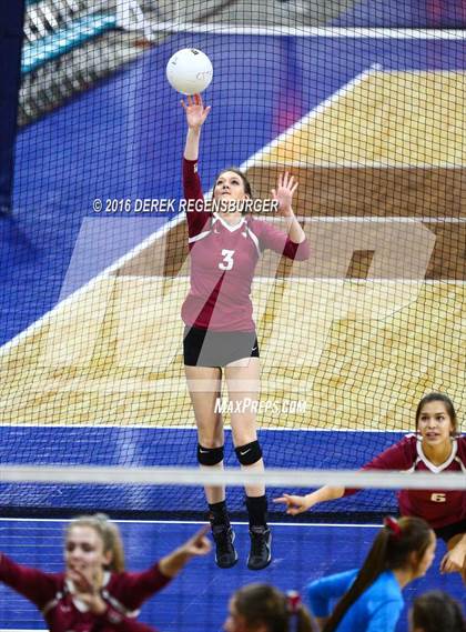 Thumbnail 1 in Fossil Ridge vs Chatfield (CHSAA 5A Semifinal Playoff) photogallery.