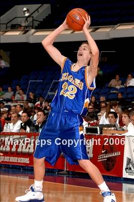 Thumbnail 2 in Campbell Hall vs Santa Margarita (Nike Extravaganza) photogallery.