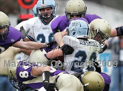 Thumbnail 1 in Triopia @ Routt Catholic (IHSA Class 1A Quarterfinal) photogallery.