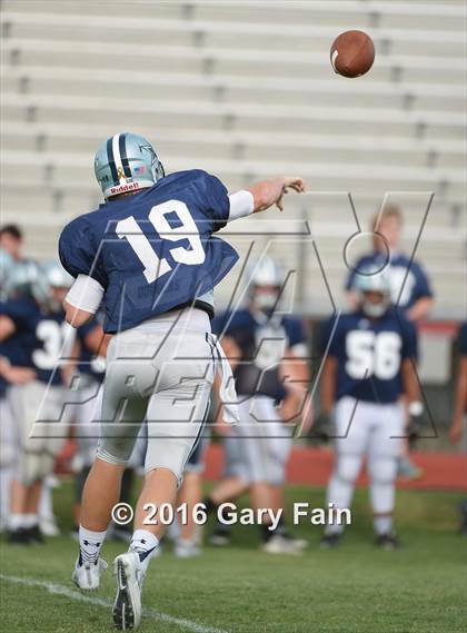 Thumbnail 1 in Farragut @ Ootlewah (Scrimmage) photogallery.