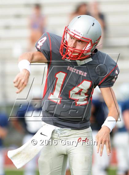 Thumbnail 3 in Farragut @ Ootlewah (Scrimmage) photogallery.