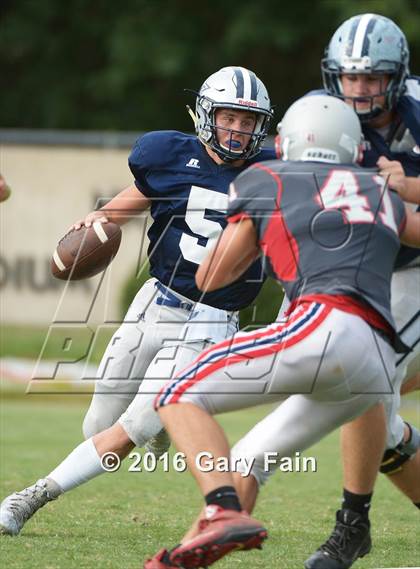 Thumbnail 2 in Farragut @ Ootlewah (Scrimmage) photogallery.