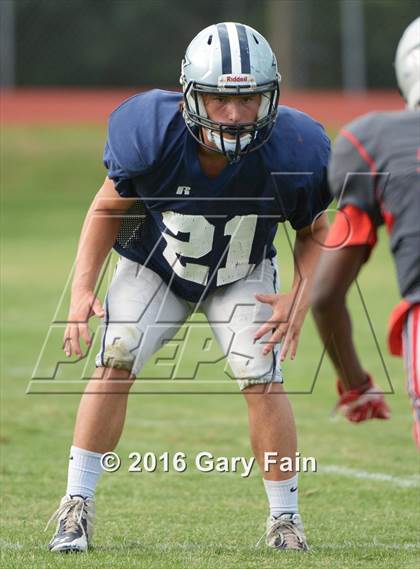 Thumbnail 1 in Farragut @ Ootlewah (Scrimmage) photogallery.
