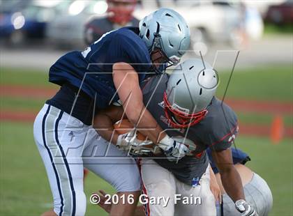 Thumbnail 3 in Farragut @ Ootlewah (Scrimmage) photogallery.