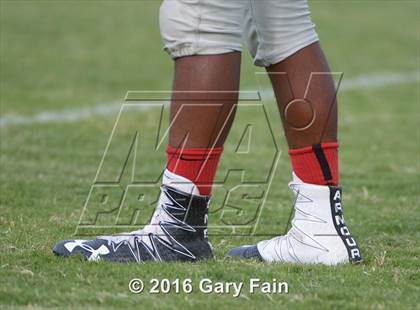 Thumbnail 2 in Farragut @ Ootlewah (Scrimmage) photogallery.