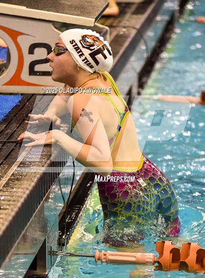 Thumbnail 2 in UIL 5A Swimming & Diving Finals photogallery.