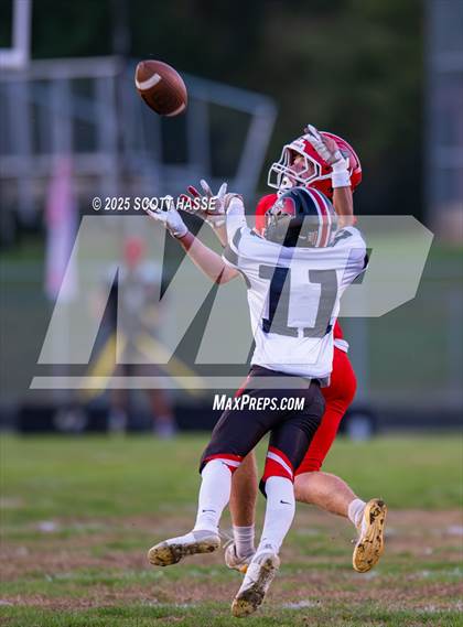 Thumbnail 1 in Saranac @ Laingsburg photogallery.