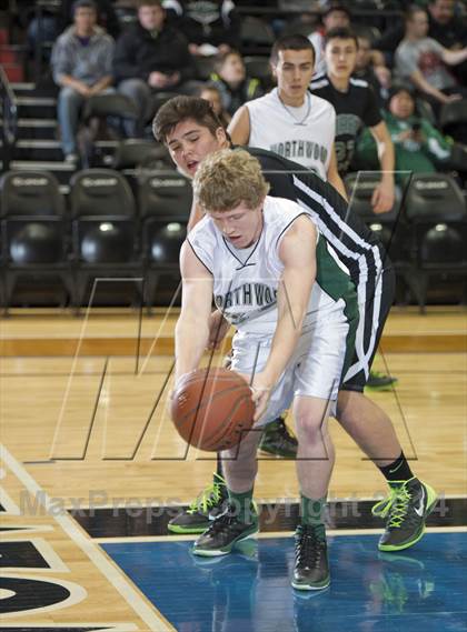 Thumbnail 3 in Siren vs. Northwood  photogallery.