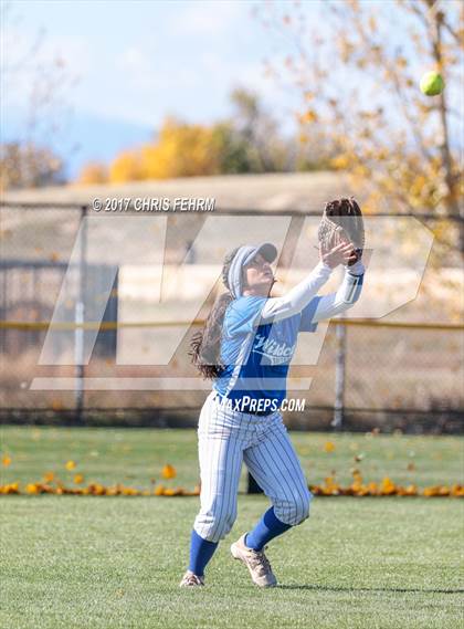 Thumbnail 1 in Mountain View vs. Pueblo Central (CHSAA 4A Final) photogallery.