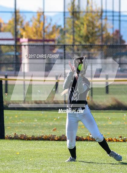 Thumbnail 1 in Mountain View vs. Pueblo Central (CHSAA 4A Final) photogallery.