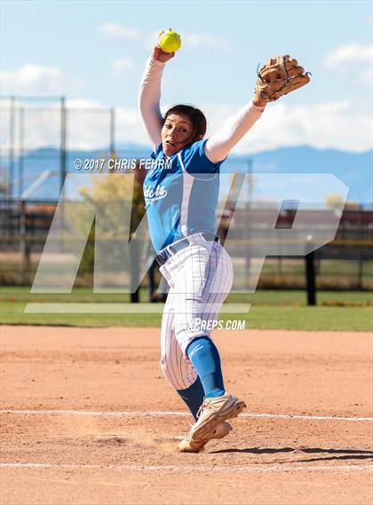Thumbnail 1 in Mountain View vs. Pueblo Central (CHSAA 4A Final) photogallery.