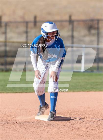 Thumbnail 1 in Mountain View vs. Pueblo Central (CHSAA 4A Final) photogallery.
