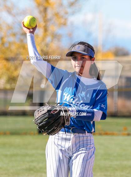 Thumbnail 2 in Mountain View vs. Pueblo Central (CHSAA 4A Final) photogallery.
