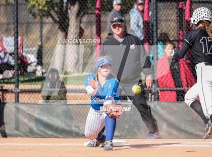 Thumbnail 3 in Mountain View vs. Pueblo Central (CHSAA 4A Final) photogallery.
