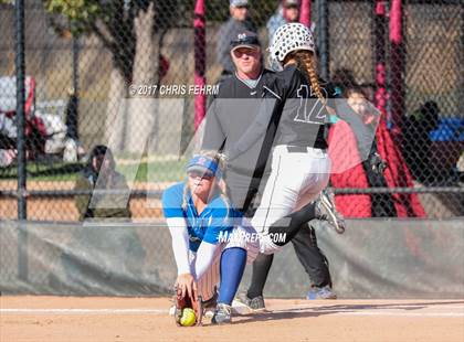 Thumbnail 2 in Mountain View vs. Pueblo Central (CHSAA 4A Final) photogallery.