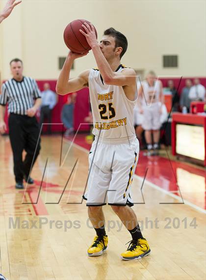 Thumbnail 2 in Hempfield Area vs. North Allegheny (WPIAL Class AAAA Quarterfinal) photogallery.