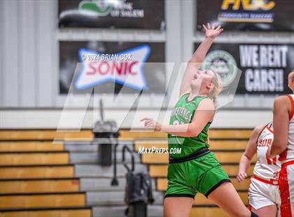 Thumbnail 3 in Hoxie vs Walnut Ridge (3A-2 District Tournament) photogallery.
