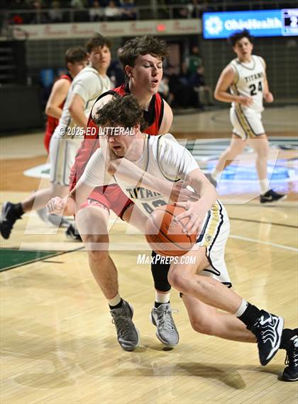Thumbnail 3 in South Webster vs. Notre Dame (OHSAA DIV VII REGIONAL FINAL) photogallery.