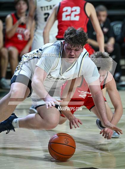 Thumbnail 1 in South Webster vs. Notre Dame (OHSAA DIV VII REGIONAL FINAL) photogallery.