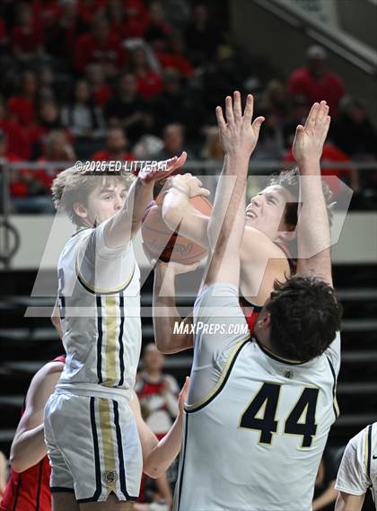 Thumbnail 1 in South Webster vs. Notre Dame (OHSAA DIV VII REGIONAL FINAL) photogallery.