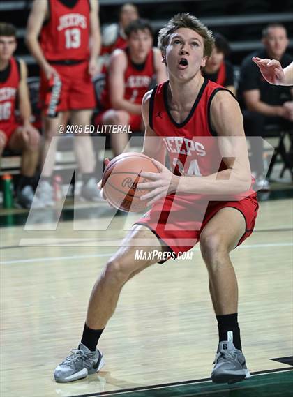 Thumbnail 1 in South Webster vs. Notre Dame (OHSAA DIV VII REGIONAL FINAL) photogallery.
