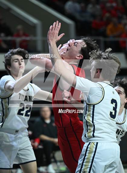Thumbnail 3 in South Webster vs. Notre Dame (OHSAA DIV VII REGIONAL FINAL) photogallery.